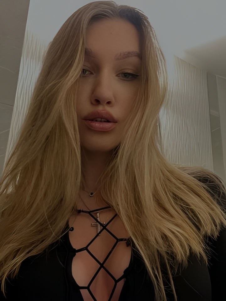 Магдалина привлекальеная девушка из Курильск цена от 10000 руб