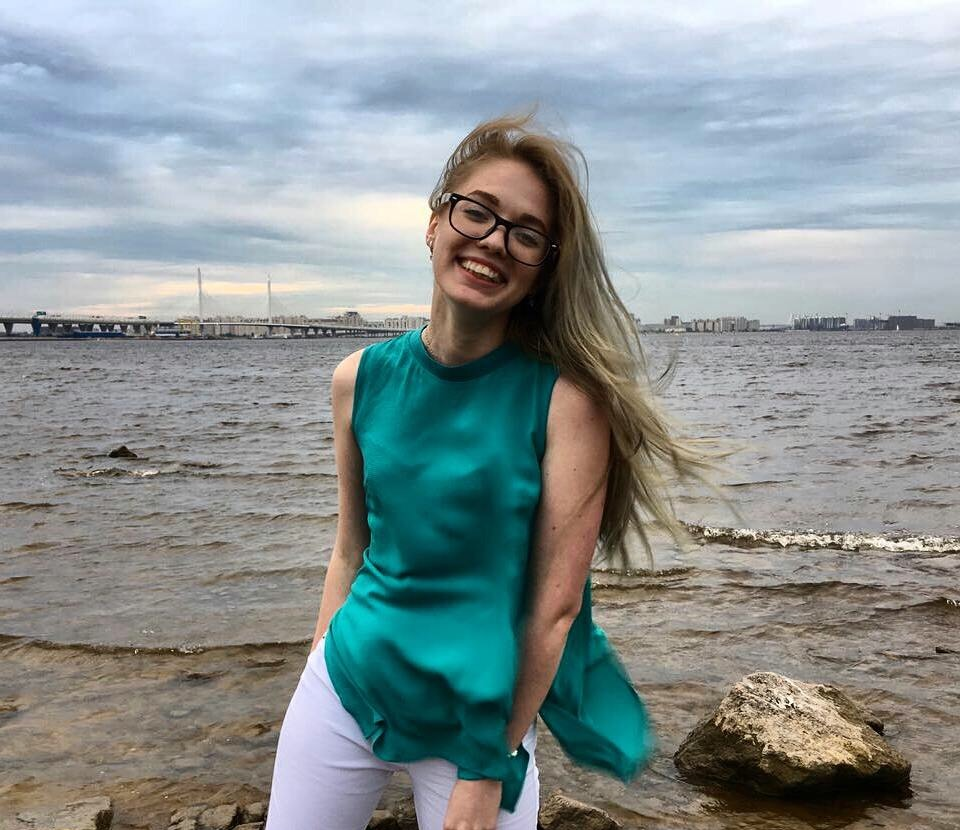 Света привлекальеная девушка из Курильск цена от 3500 руб