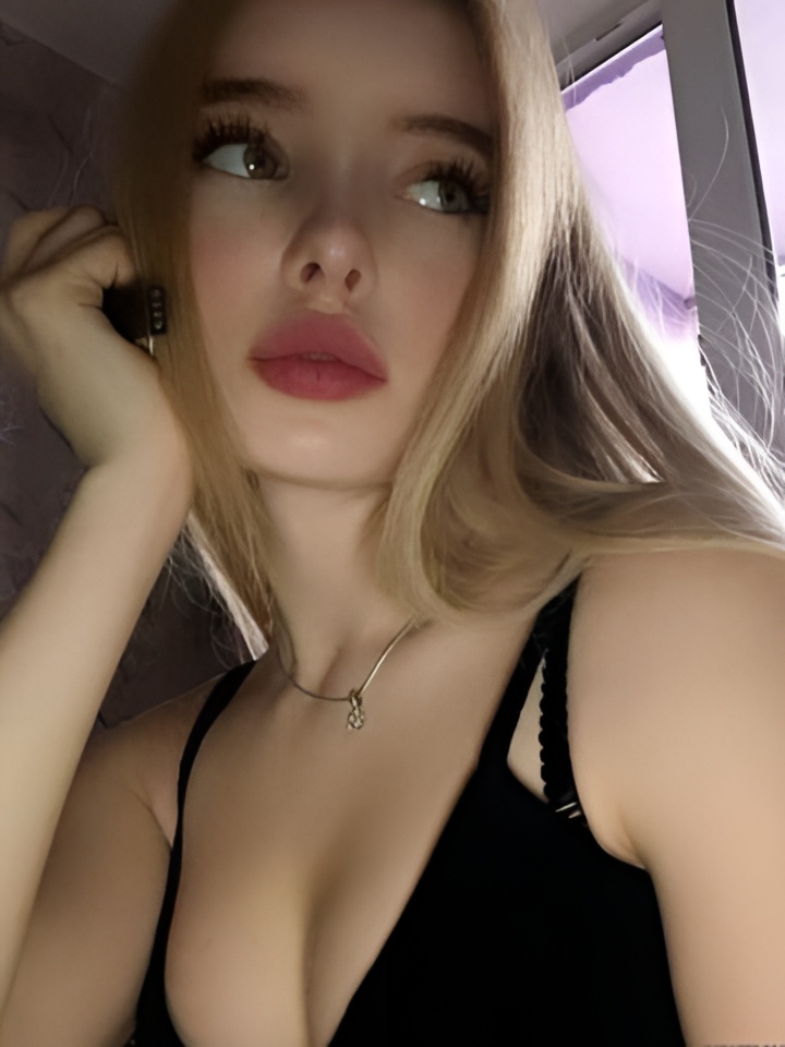 Индивидуалка Адель, доступна для личного знакомства от 4000 руб