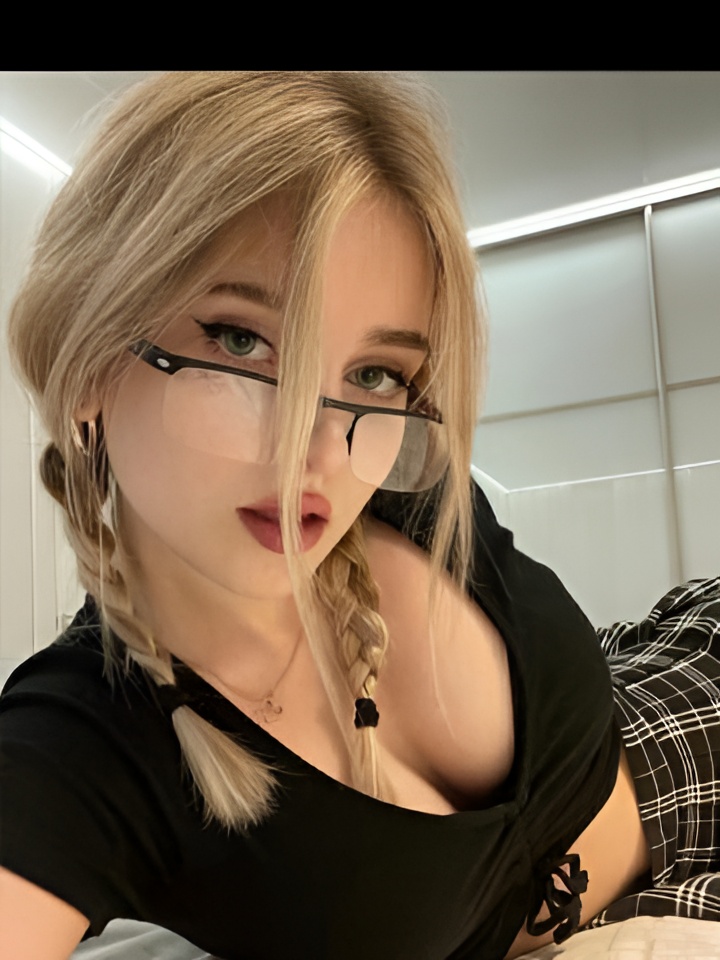 Индивидуалка Снежана, доступна для личного знакомства от 10000 руб