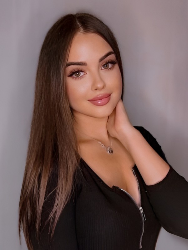 Арнелла привлекательная девушка из Курильск цена от 1500 руб