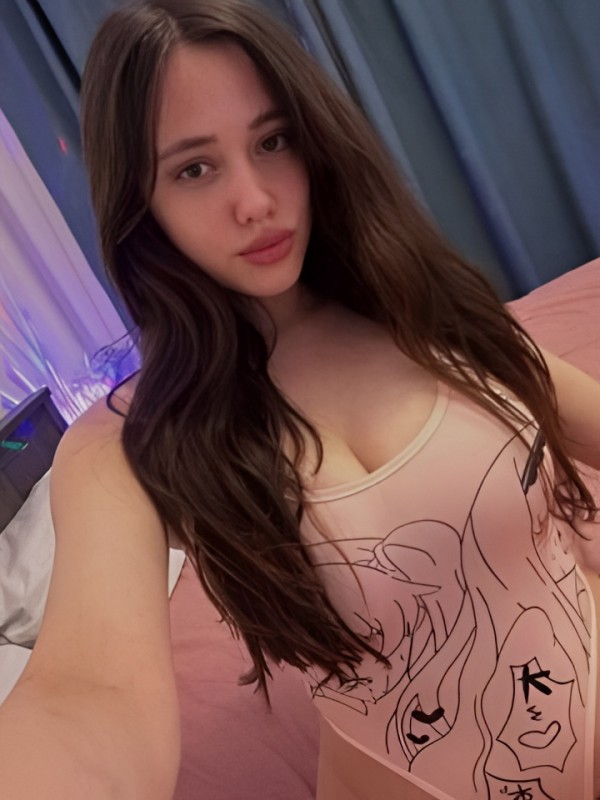 Летиция привлекательная девушка из Курильск цена от 4000 руб