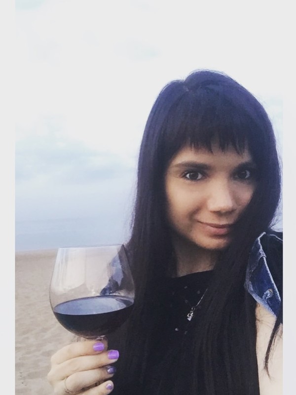 Лизетта привлекательная девушка из Курильск цена от 3000 руб