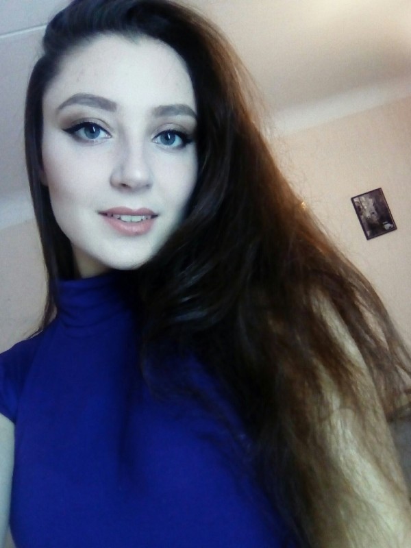 Ева привлекательная девушка из Курильск цена от 4000 руб