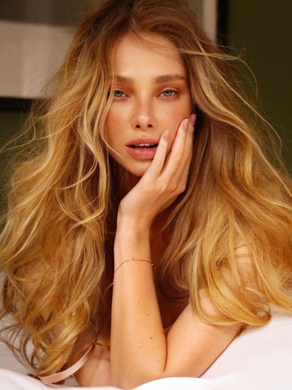 Анжела привлекательная девушка из Курильск цена от 4000 руб